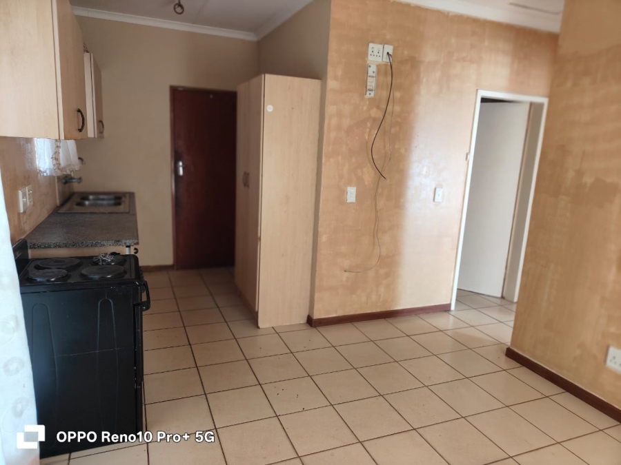 To Let 2 Bedroom Property for Rent in Promosa North West